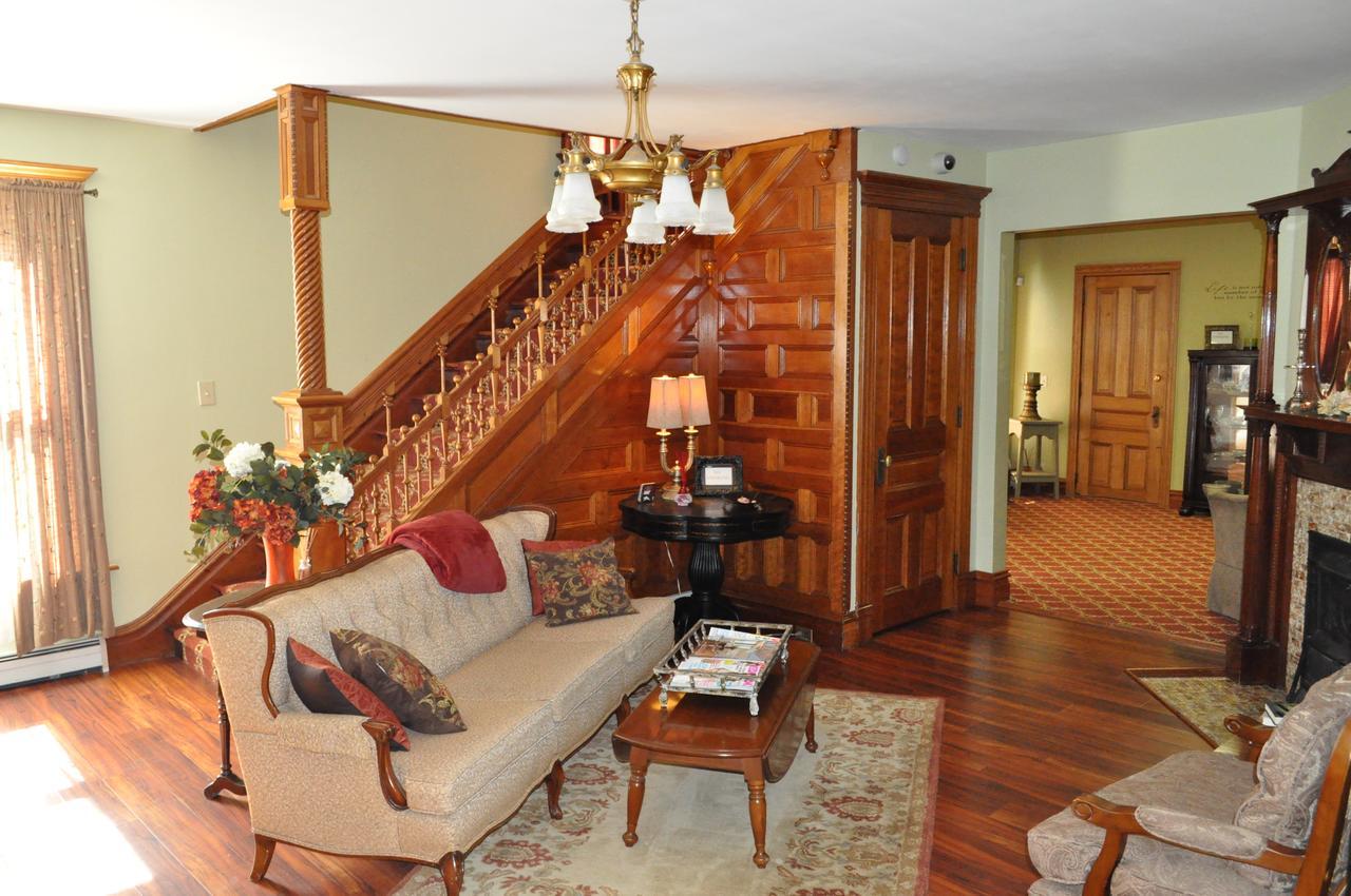 The Bradford Inn Towanda 외부 사진
