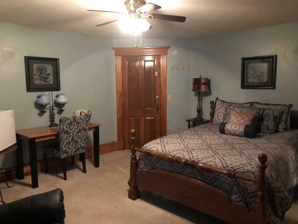 The Bradford Inn Towanda 외부 사진